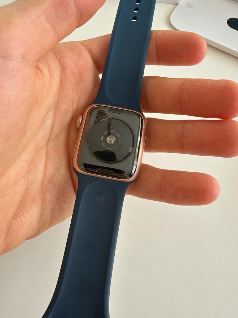apple watch se 40 mm - 4