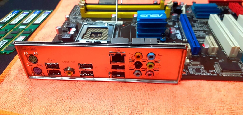 ASUS P5QL PRO NVMe M.2 SSD+XEON BIOS MOD Destekli Anakart - 12