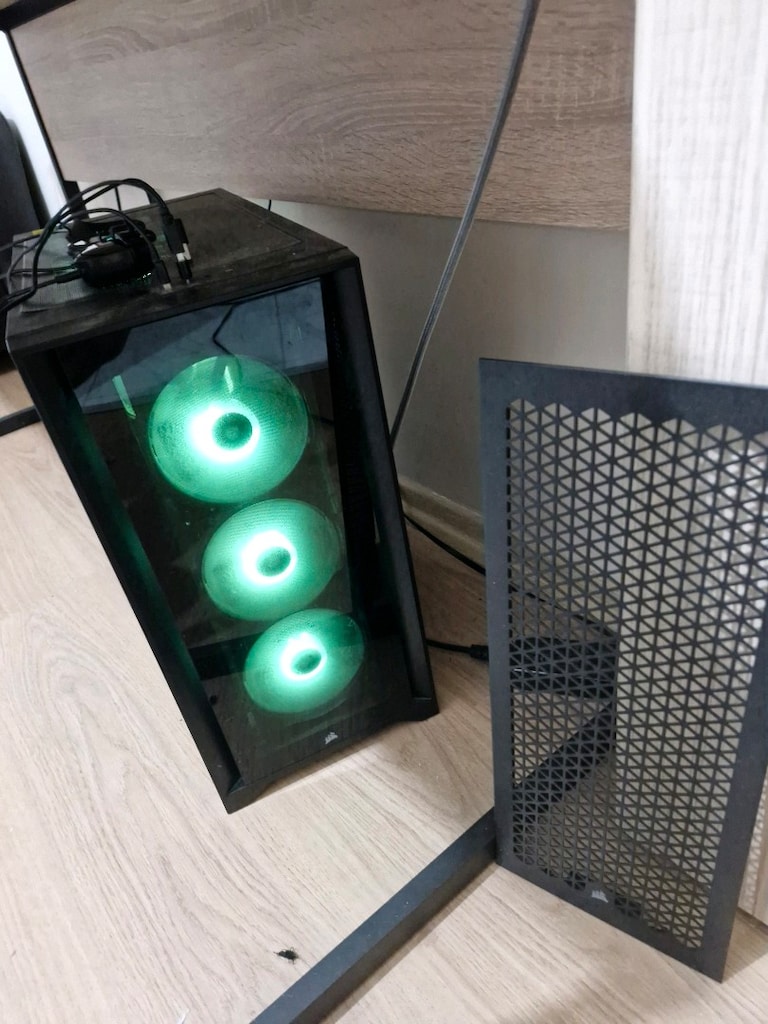 Rtx 4070ti super 16gb - 32gb ram - 3.5tb ssd - 2