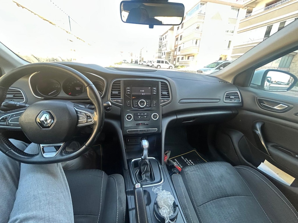 165.xxx km Touch MEGANE 4 OTOMATİK - 4