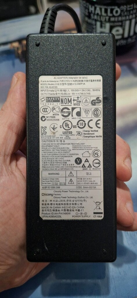Samsung 19 wolt - 2