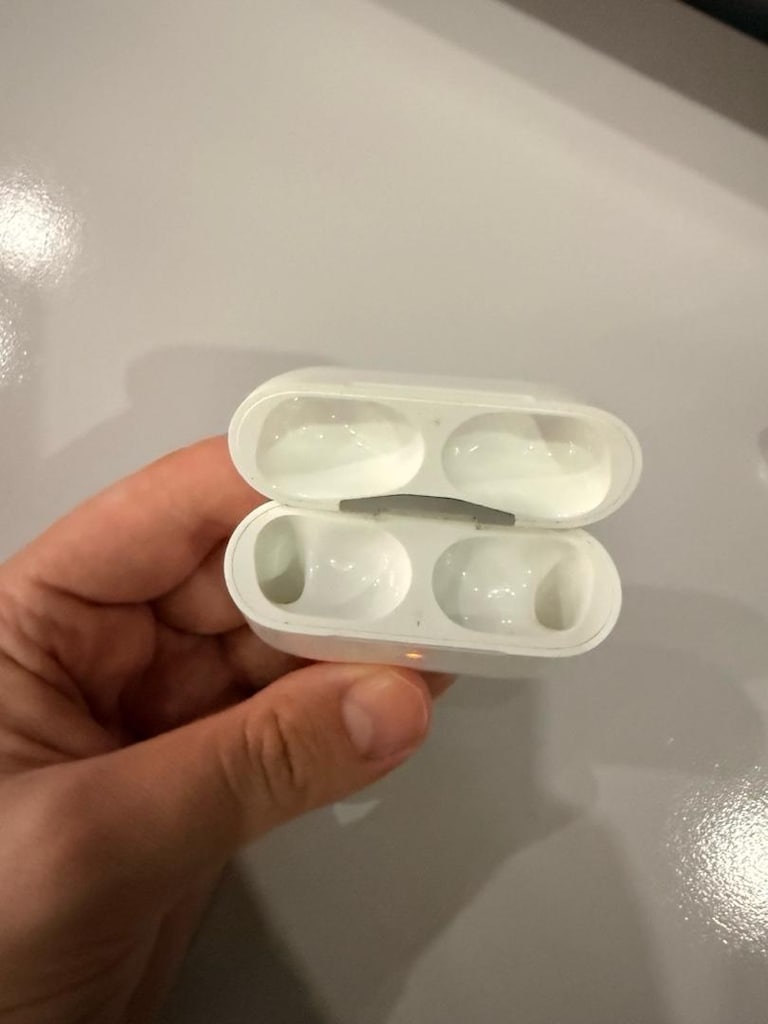 air pods pro - 5