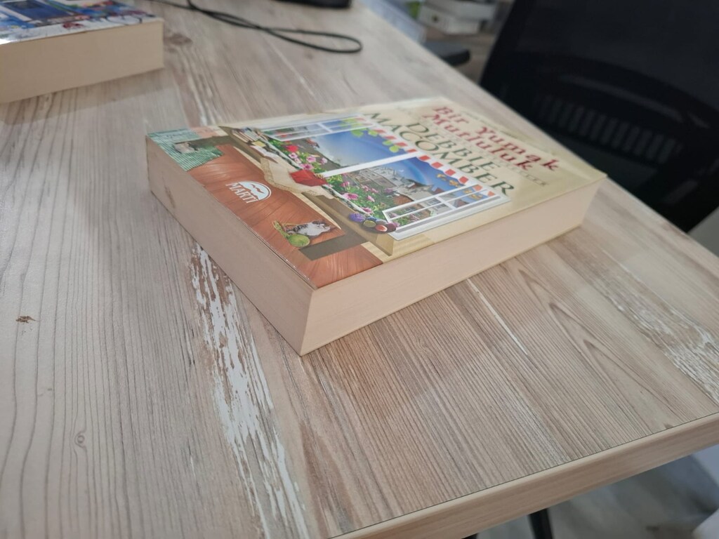 BİR YUMAK MUTLULUK SIFIR AYARINDA KİTAP DEBBIE MACOMBER - 3