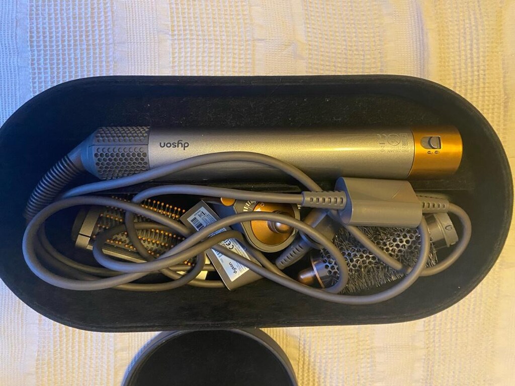 Dyson Airwrap - 2