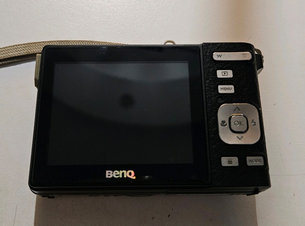 BENQ DC C850 Kompakt Dijital Fotoğraf Makinesi - 4