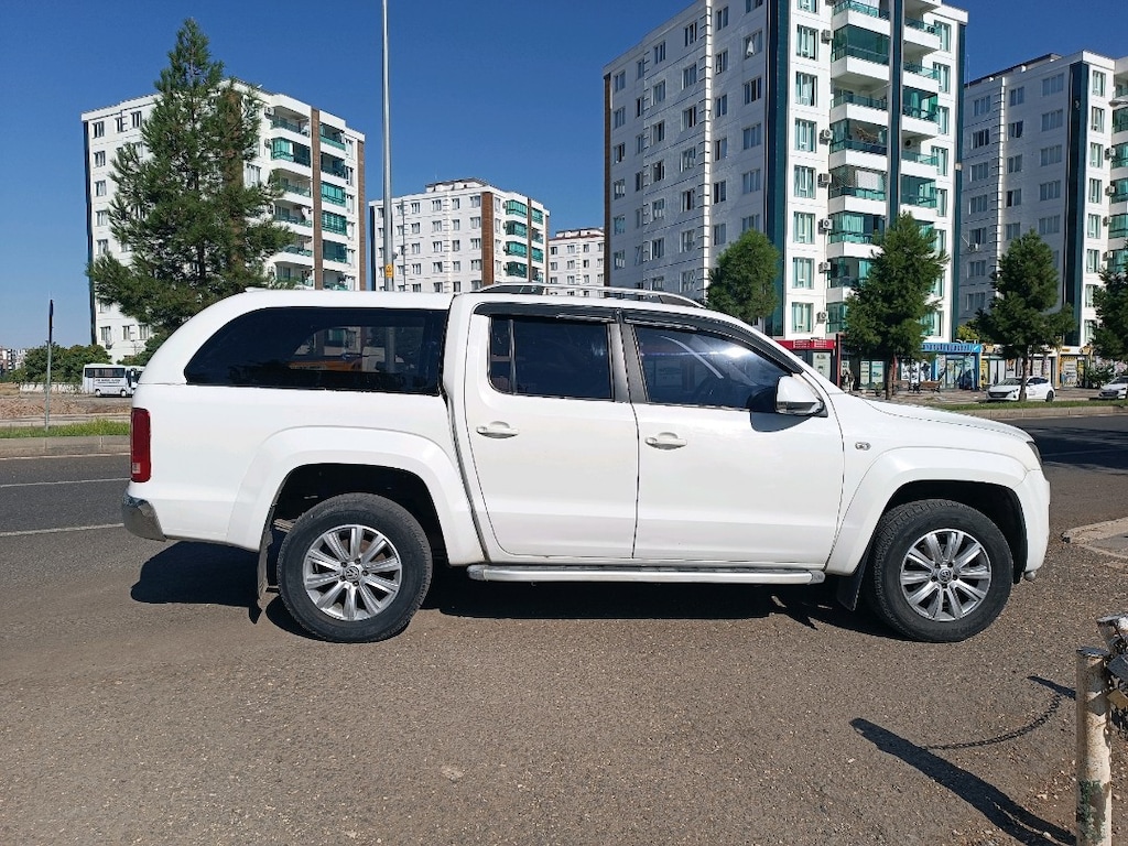 2015 model amarok - 3