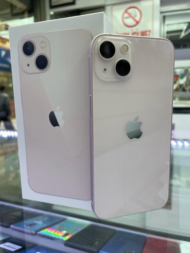 iPHONE 13 BEYAZ SIFIR GİBİ ÇİZİKSİZ TÜRKİYE CİHAZI HATASIZ - 4
