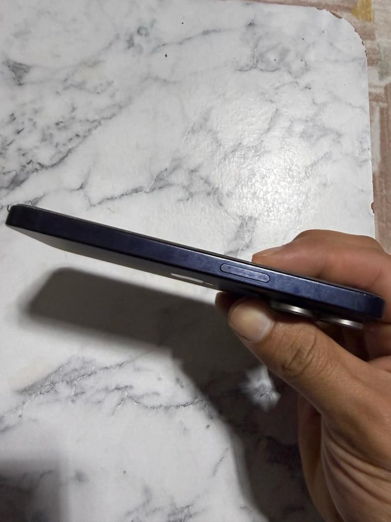 iPhone 15 pro takaslı - 8