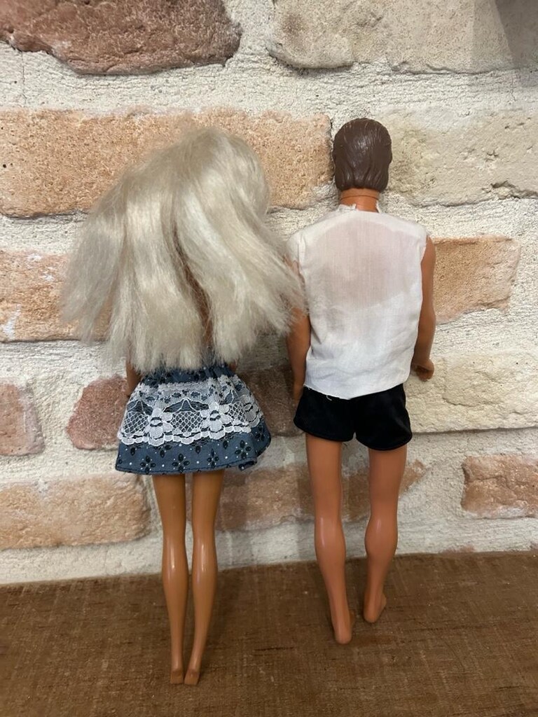 barbie sparkle beach 1966 bebek - 2