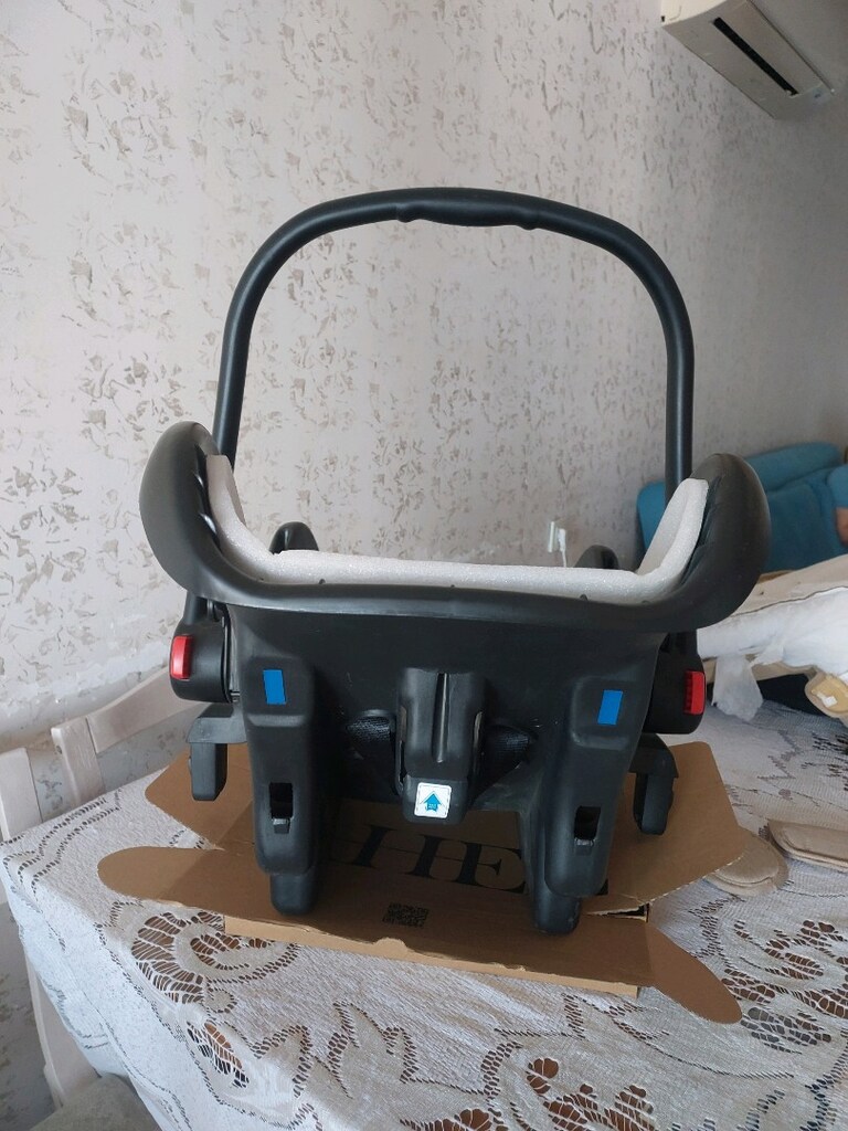Beby Pius ana kucağı ve araba koltuğu, oto koltuğu — görsel 8/11
