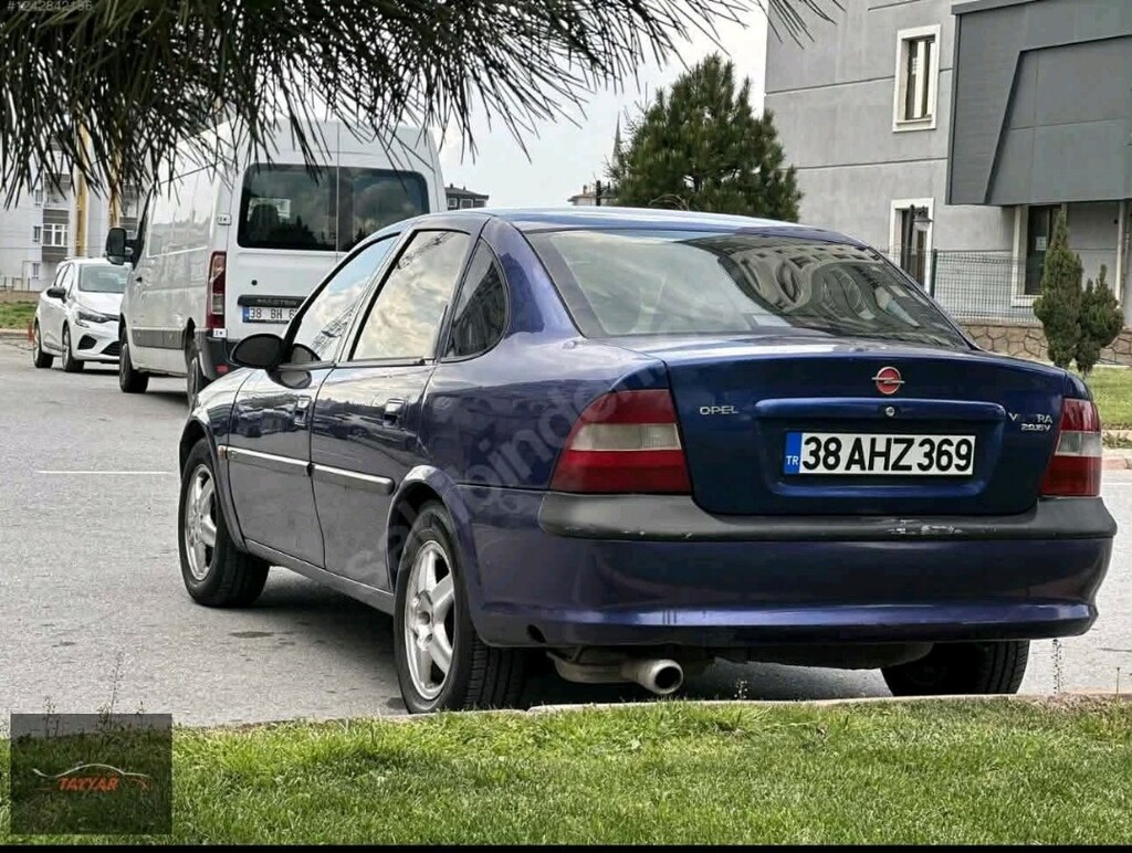 Sahibinden dosta gidecek temizlikte opel vectra - 4