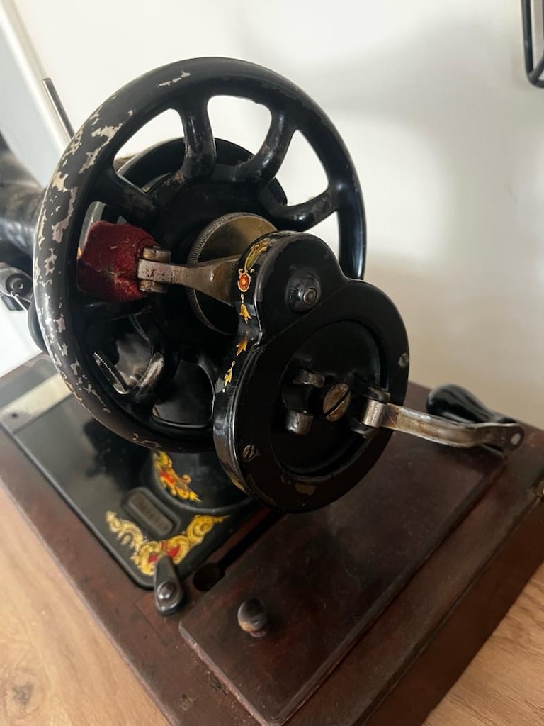 Singer Vintage El Çevirmeli Dikiş Makinesi Çalışır Durumda - 5