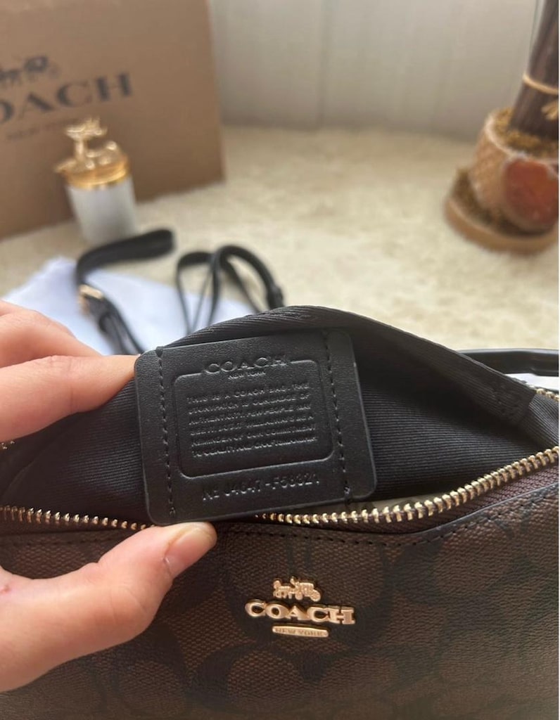 TOP HANDLE POUCH IN SIGNATURE Acı Kahve - 13