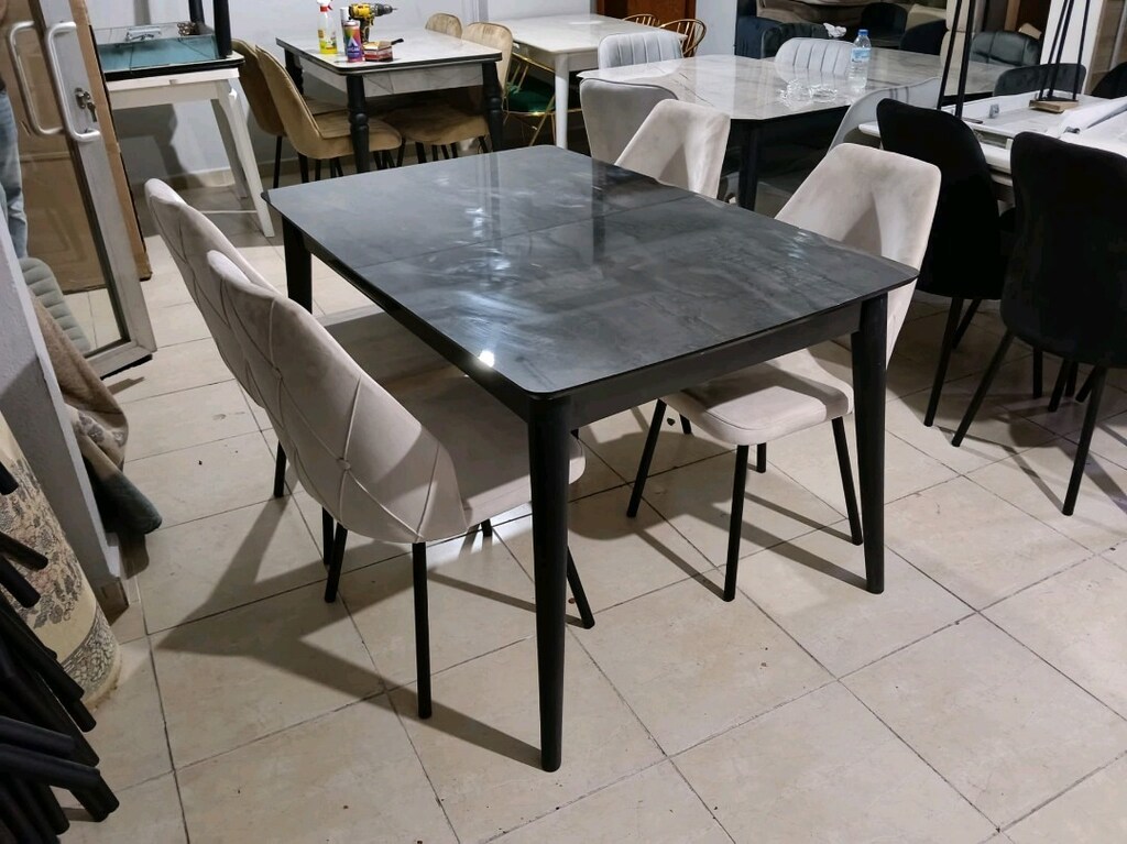 dört sandalyeli yemek masası - 2