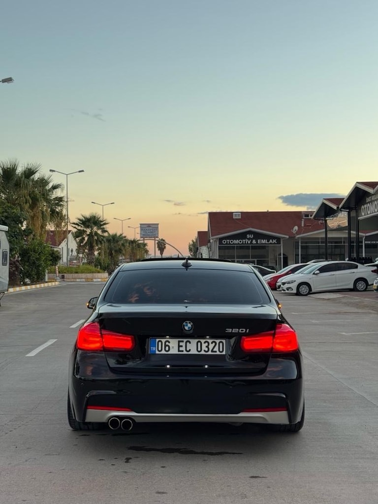 bmw 320i - 6