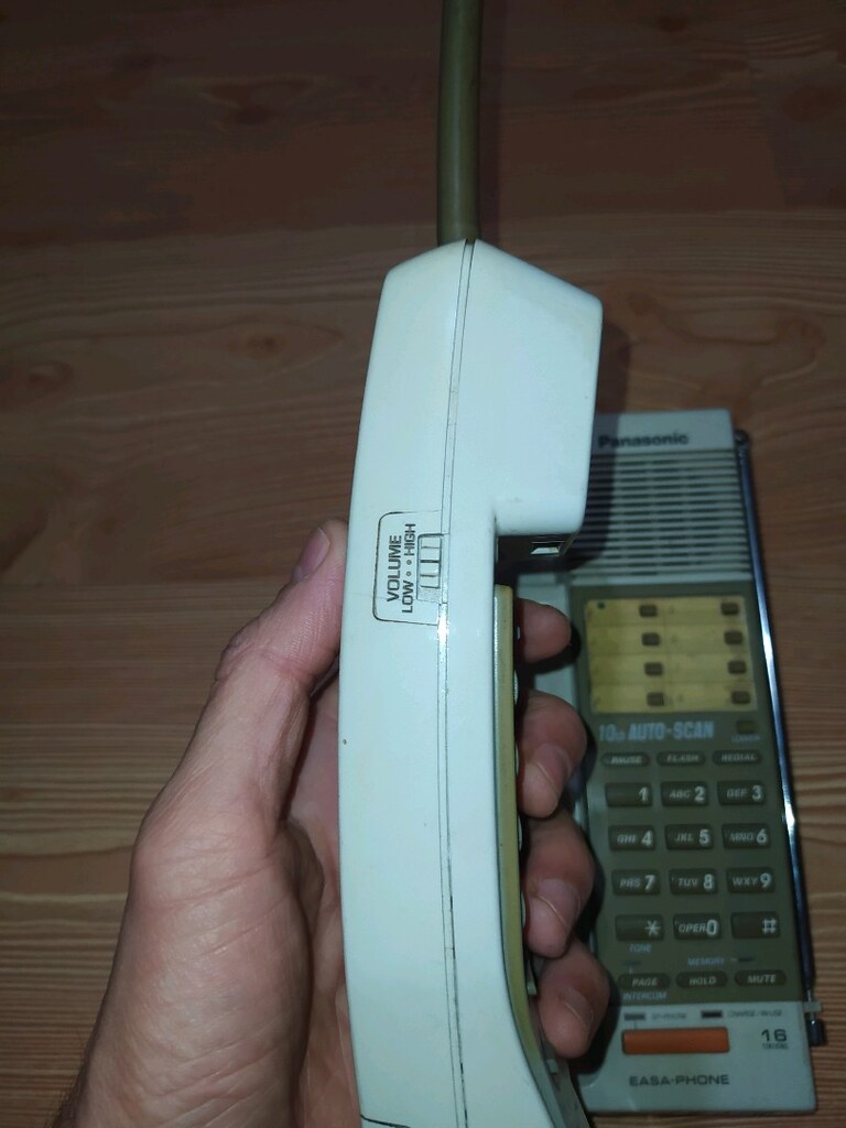 Panasonic KX-T3900H Telsiz Telefon - 6