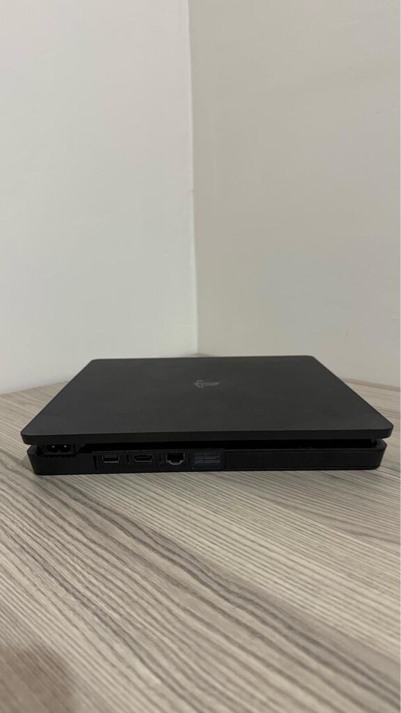 PS4 slim 1tb çift kol(takasa açıktır) - 4