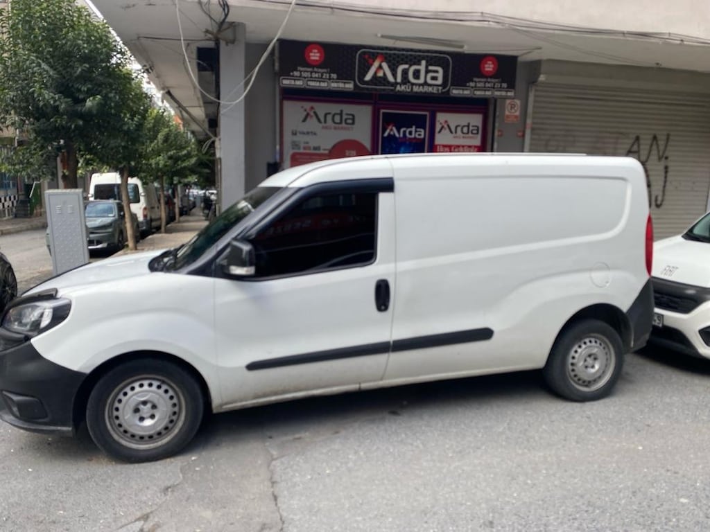 Doblo 2020 1.3 multijet temiz bakımlı - 4