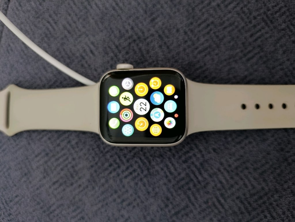 Apple watch - 5