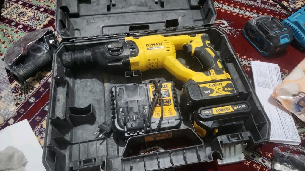 dewalt DCH133NT kırıcı şarjlı hilti - 7