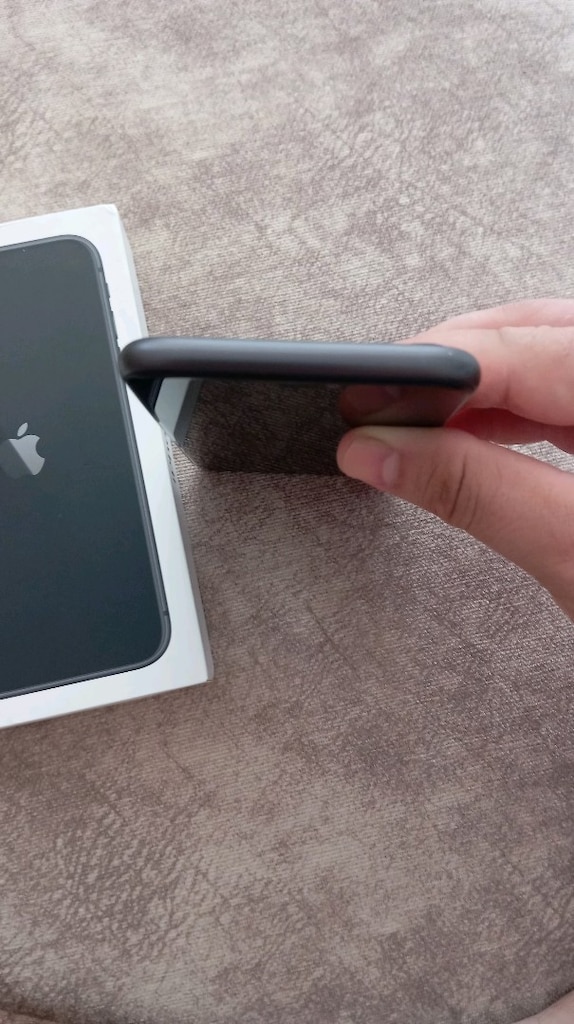 İPHONE 11 64 GB TR - 5