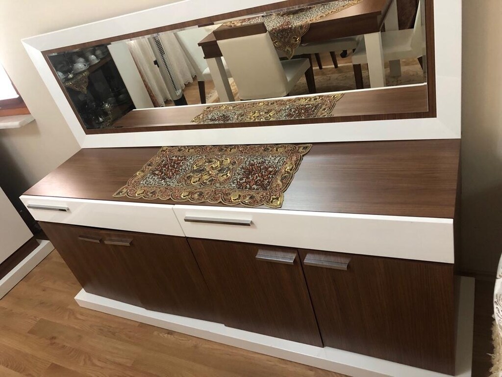 odaya girmek yasak olduğu için çok az kullanılmış koltuk takımı - 12