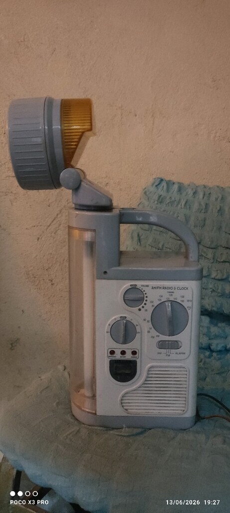 Işıldak nostalji radyo antika - 2
