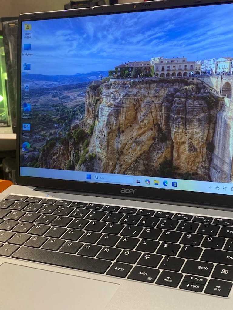 NİTRO BİLİŞİM’DEN ACER ASPIRE LITE 14! - 6
