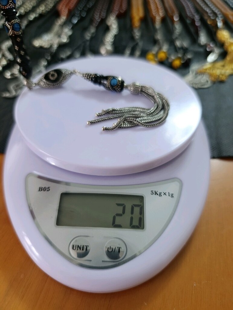 kuka üzerine gümüş çakimli ve gümüş püsküllü - 2
