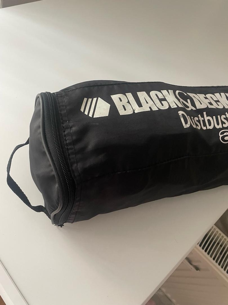 Black Decker 12V Araç Süpürge Seti - 5
