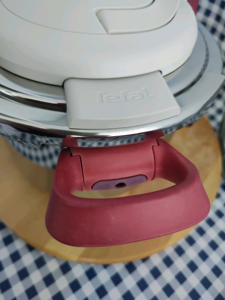Tefal Clipso 6 Lt düdüklü tencere sağlam sorunsuz çalışıyor - 5