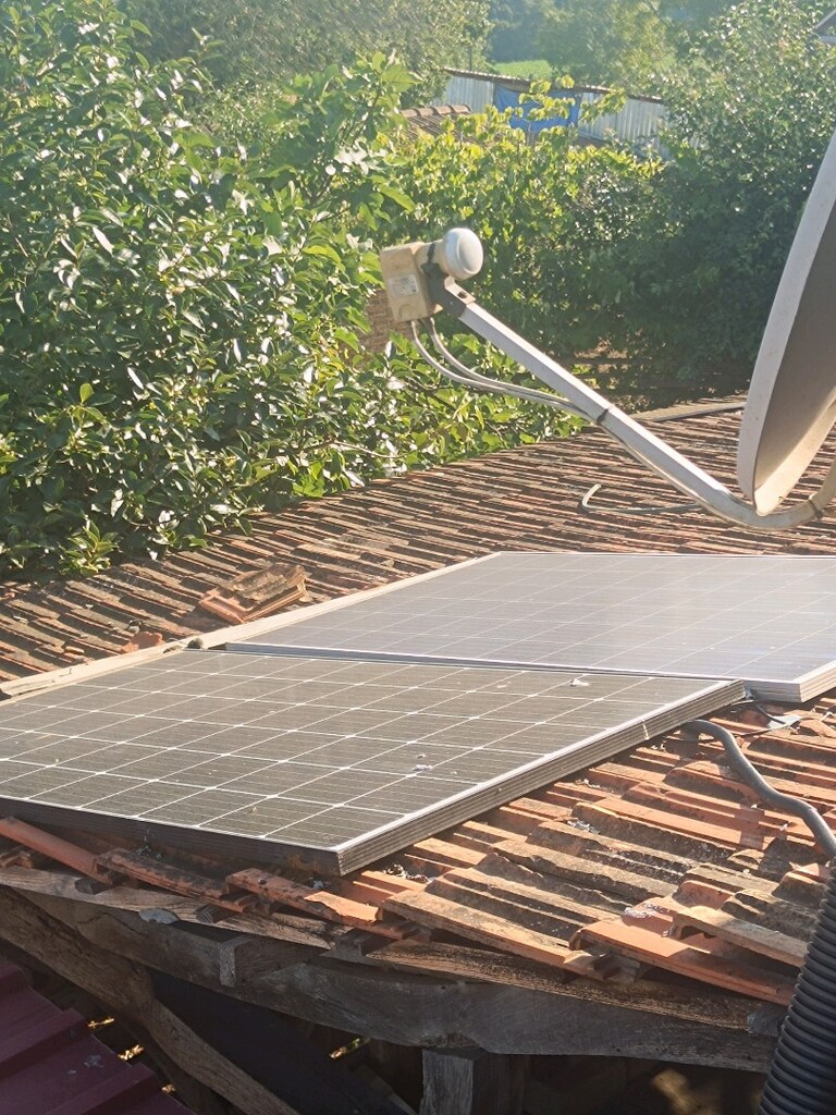 güneş paneli 2 adet 90/160 1000v - 2