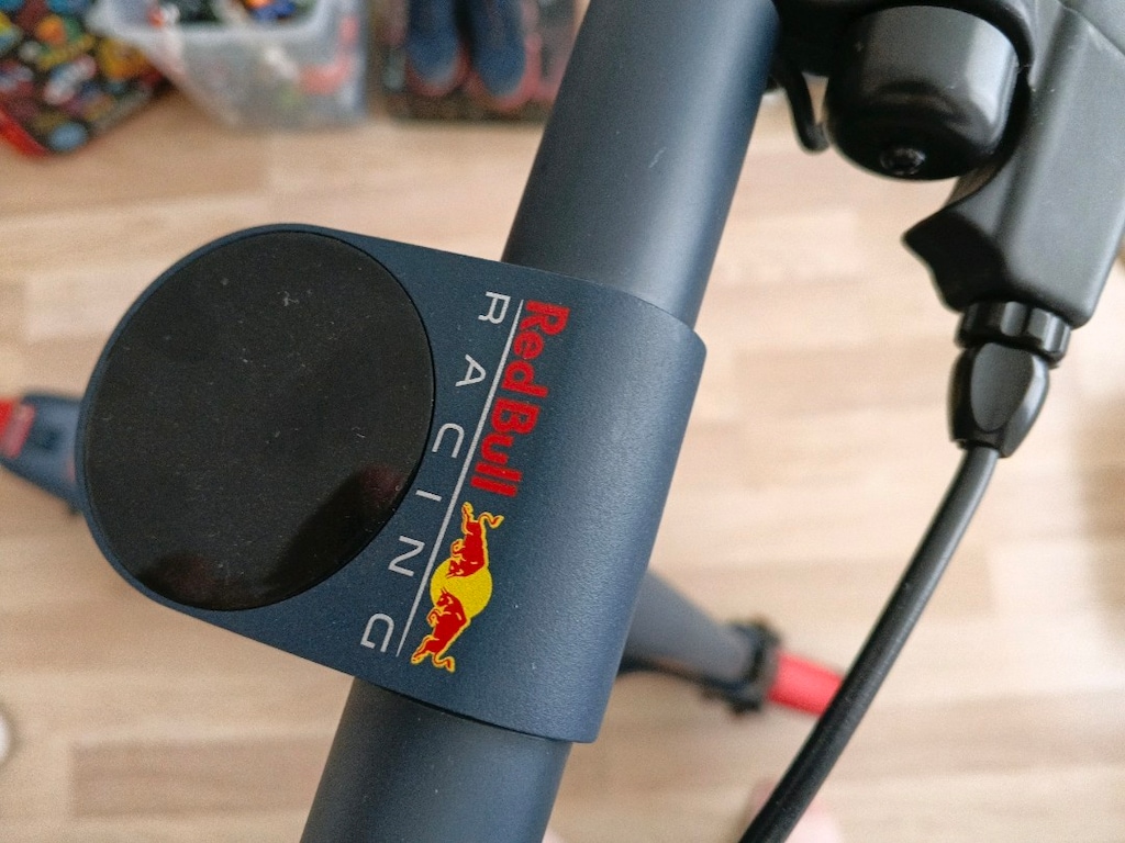 racing redbull scooter - 2