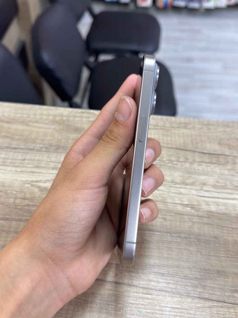 ZARİF NATUREL IPHONE 15 PRO - 5