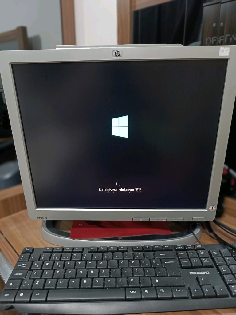 HP MİNİ PC - 7