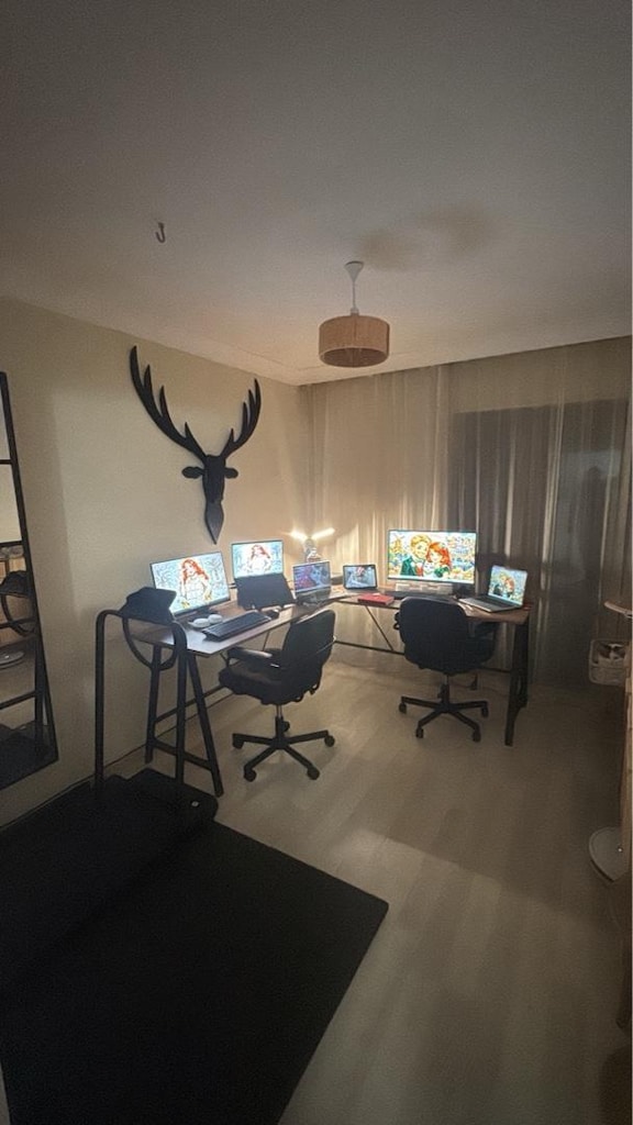 L çalışma masası ve deri ofis sandalyeler - 7