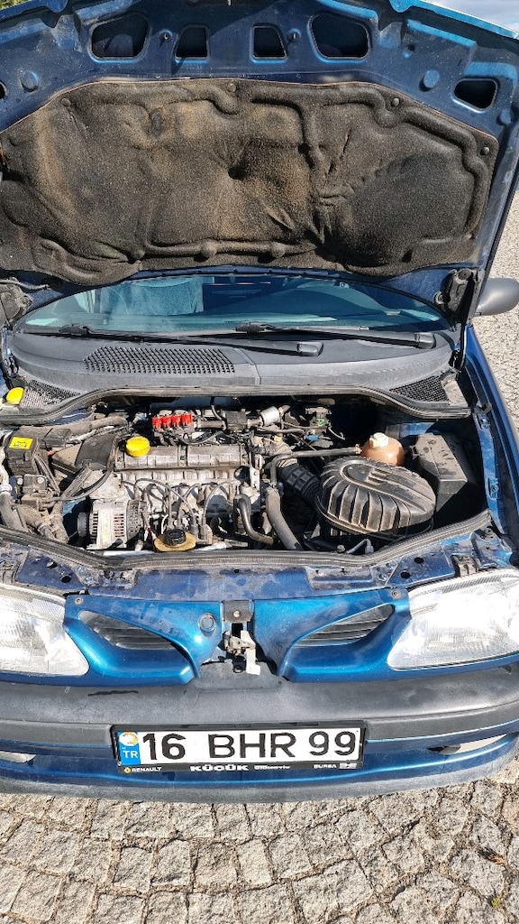 Renault Megane Scenic 1 2.0 otomatik vites - 5