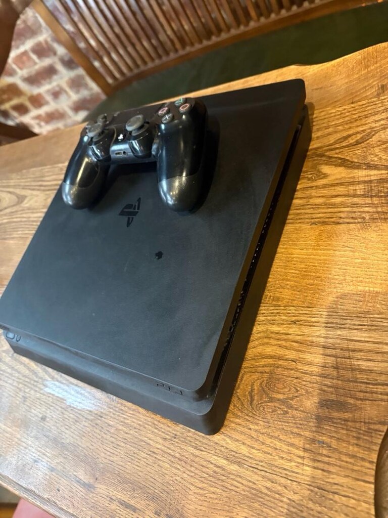 ps4 slim 1 tb sahibimden