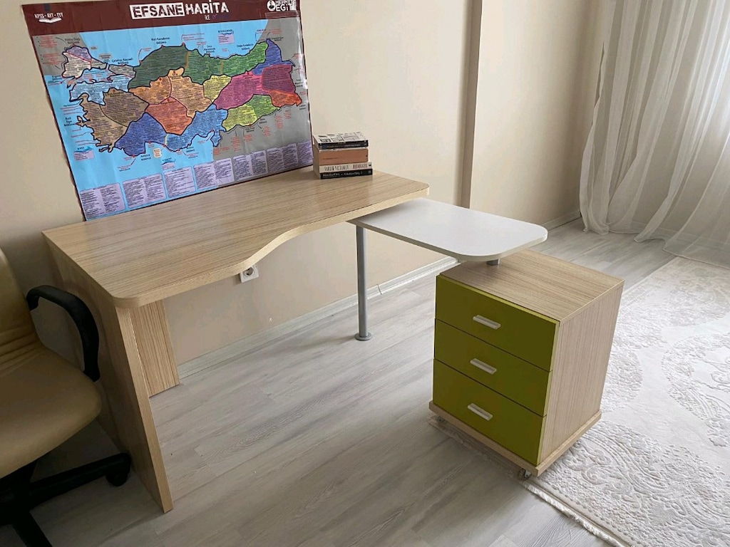 Acil satılık Genç odası takımı baza yatak dolap kitaplık sorunsuz temi - 5