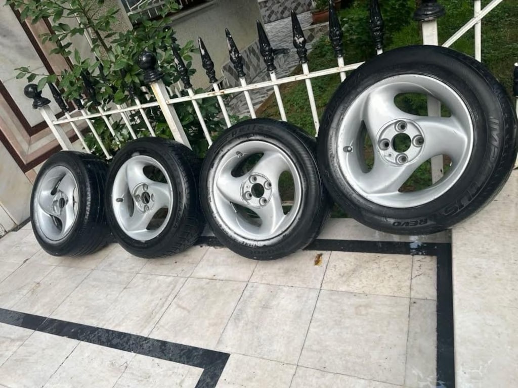 Spor CMS jant lastik takımı 3.Lassa 185 60 14 1.Adet petlas 175 65 14 - 6
