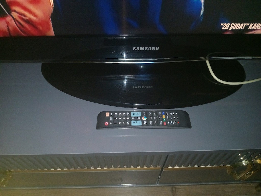 SAMSUNG 102 ekran HDMI tv - 7