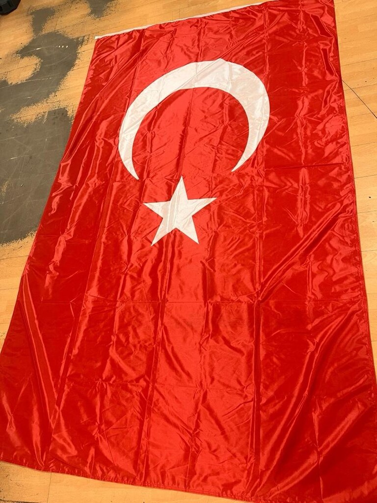 Dev Atatürk Posteri ve Türk Bayrağı - 4