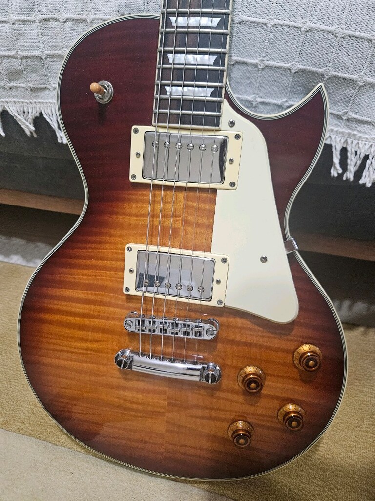 Sire Larry Carlton L7 + Blackstar ID:Core Stereo 40 V4 Set (Masrafsız) - 2