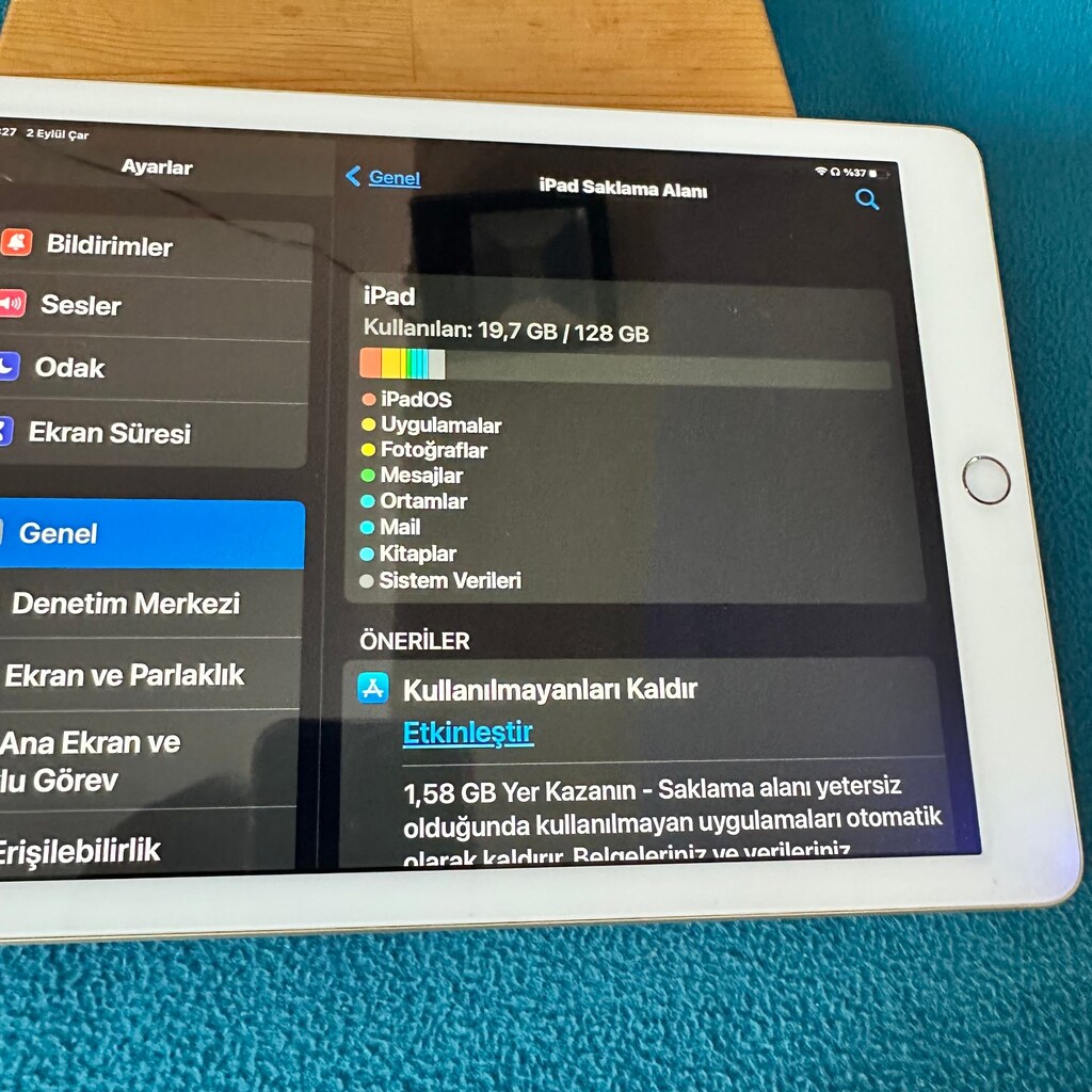iPad5 9. 7 Ekran 128 GB Depolama GÜMÜŞ Yalnızca WiFi ÇOK TEMİZ - 8