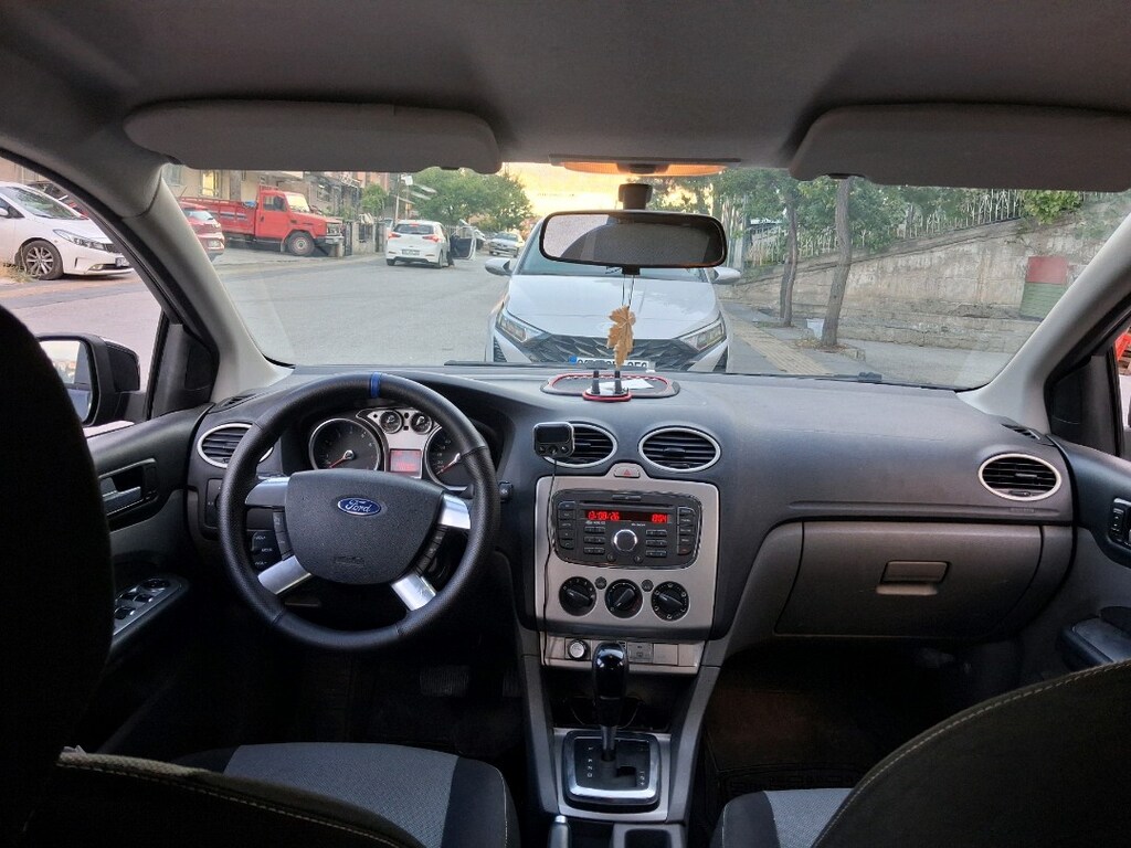 2011 Focus 2.5 kasa 1.6 sw otomatik - 4