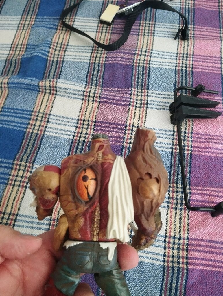 Resindet Evil 2 figür - 2