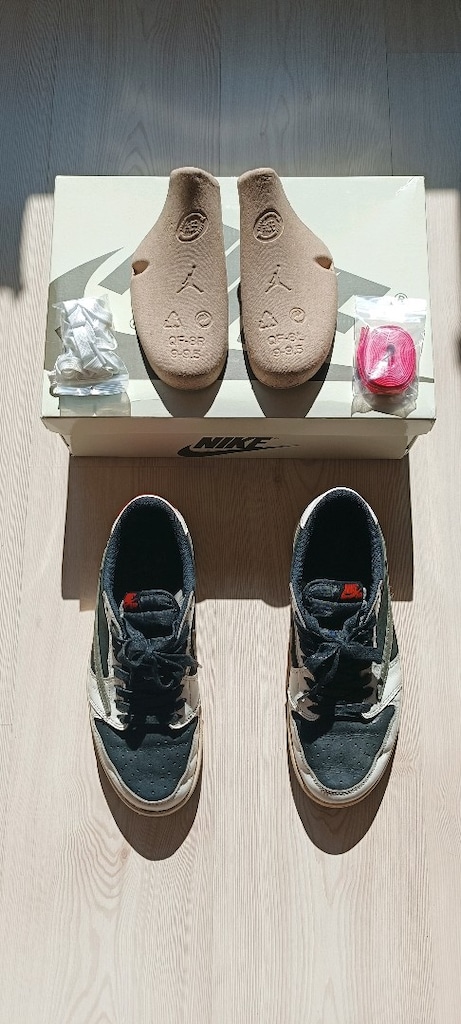 Air Jordan 1 Low Travis Scott Olive (W) 42 - 3