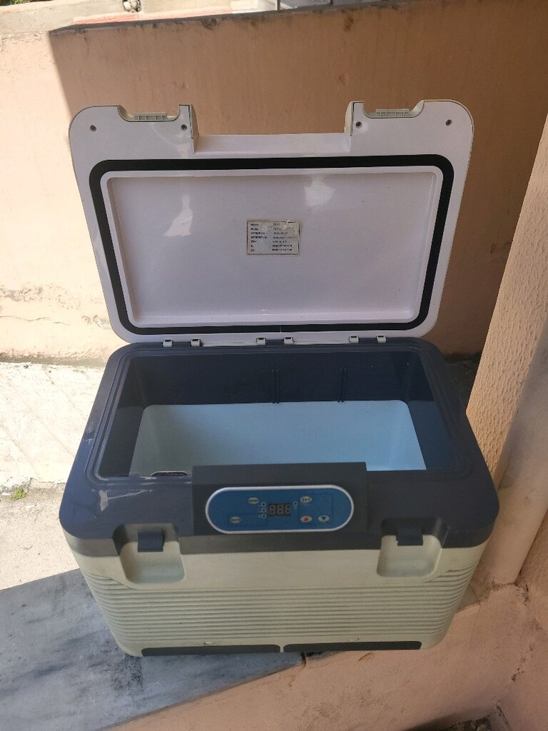 ARAÇ İÇİN YAT TEKNE İÇİN 12 VOLT 24 VOLT MİNİ BUZDOLABI. MARKA İGLO - 2