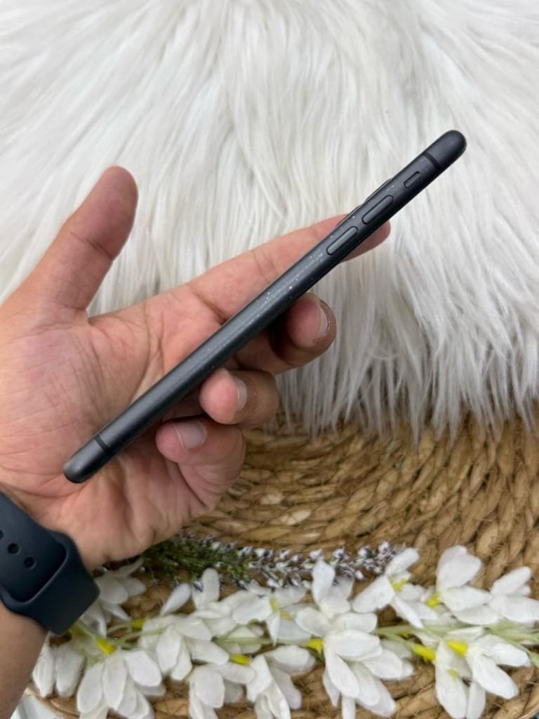 İPHONE 11 64GB FATURALI DEĞİŞENSİZ İŞLEMSİZ - 5