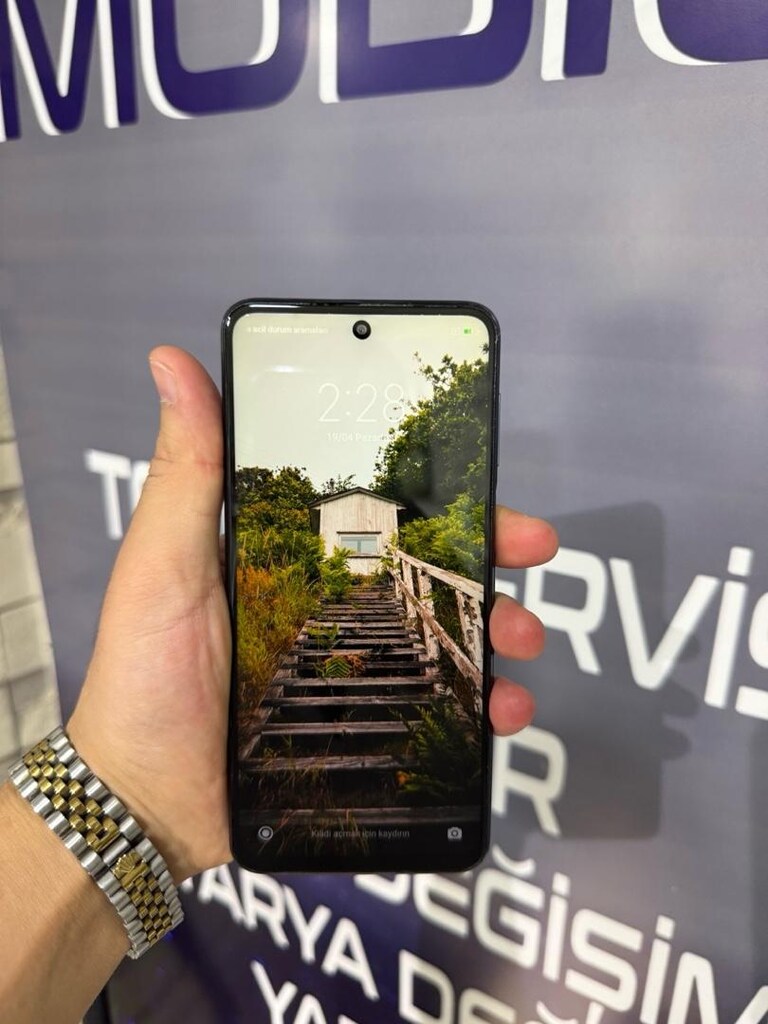 REDMİ NOTE 9 PRO - 5